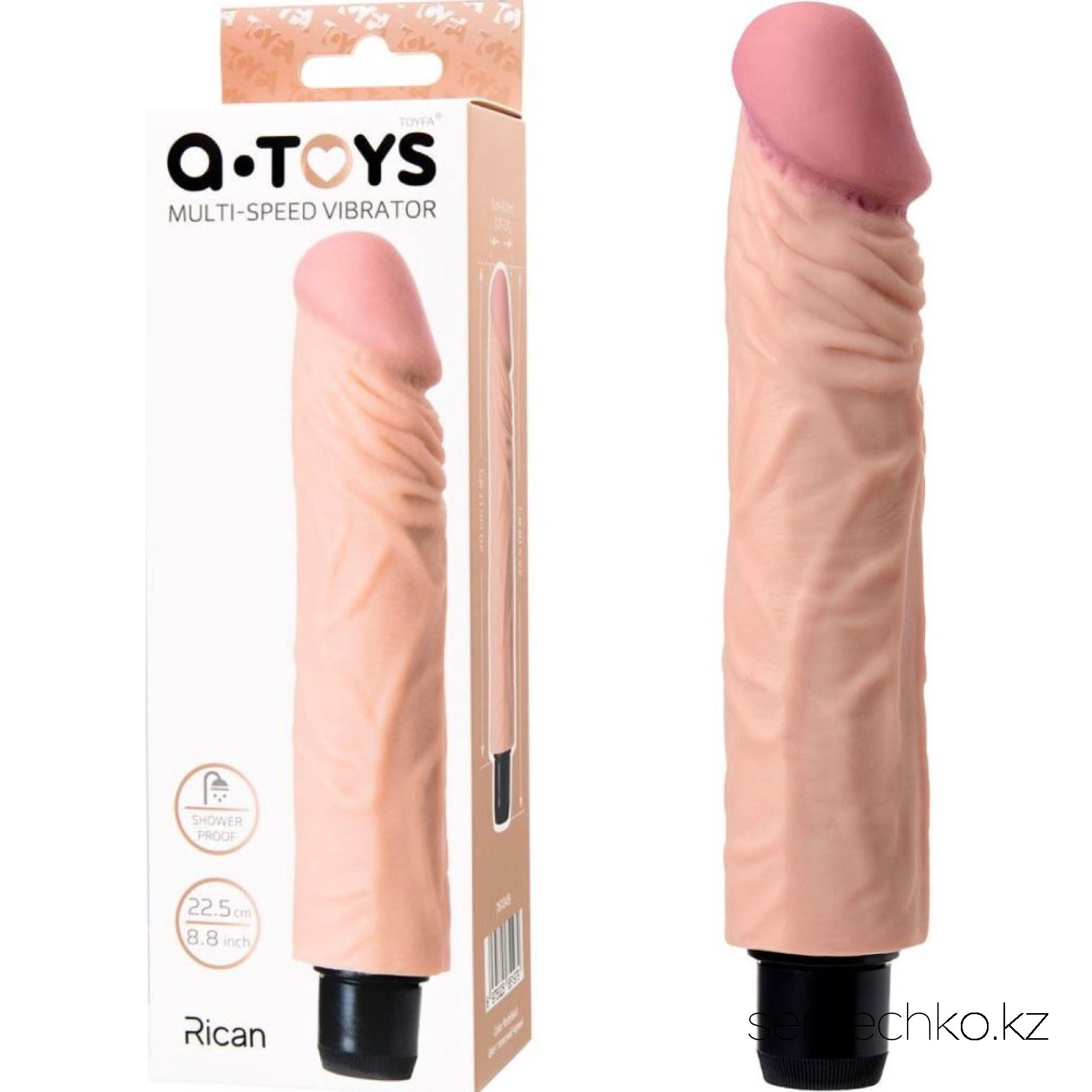 Реалистичный вибратор TOYFA A-Toys Rican, TPE, телесный, 22,5 см, 
	Идеальный по своей форме двадцатисантиметровый вибратор словно создан по слепкам могучего достоинства Геракла. Этот инструмент воплотил в себе все, что является настоящим выражением мужской силы: округлая ярко выраженная головка, рельефная сеточка из вен, гладкая телесная "живая" поверхность, серьезный размер (22,5 см) и оптимальный диаметр (3 см). Помимо глубоких наполненных ощущений вибратор подарит своей обладательнице широкий спектр вибрационных ласк от нежной и щекотливой до яркой и мощной, достаточно лишь легкого поворота колесика у основания вибратора. Выполнен из безопасного материала и проявит себя максимально резво в сочетании с лубрикантом на водной основе. Рабочая длина 20 см.
